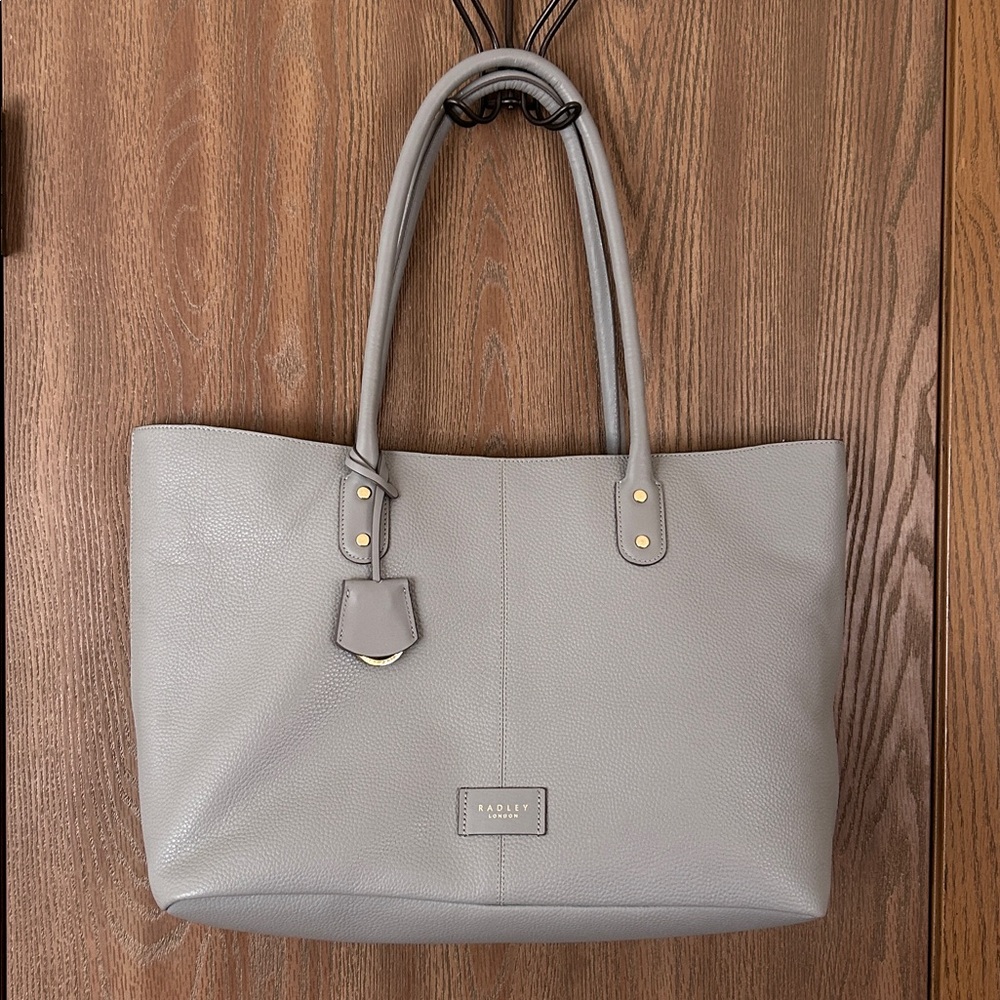 Radley London Southwark Lane Tote in Open Grey—Like New, Perfect Condition